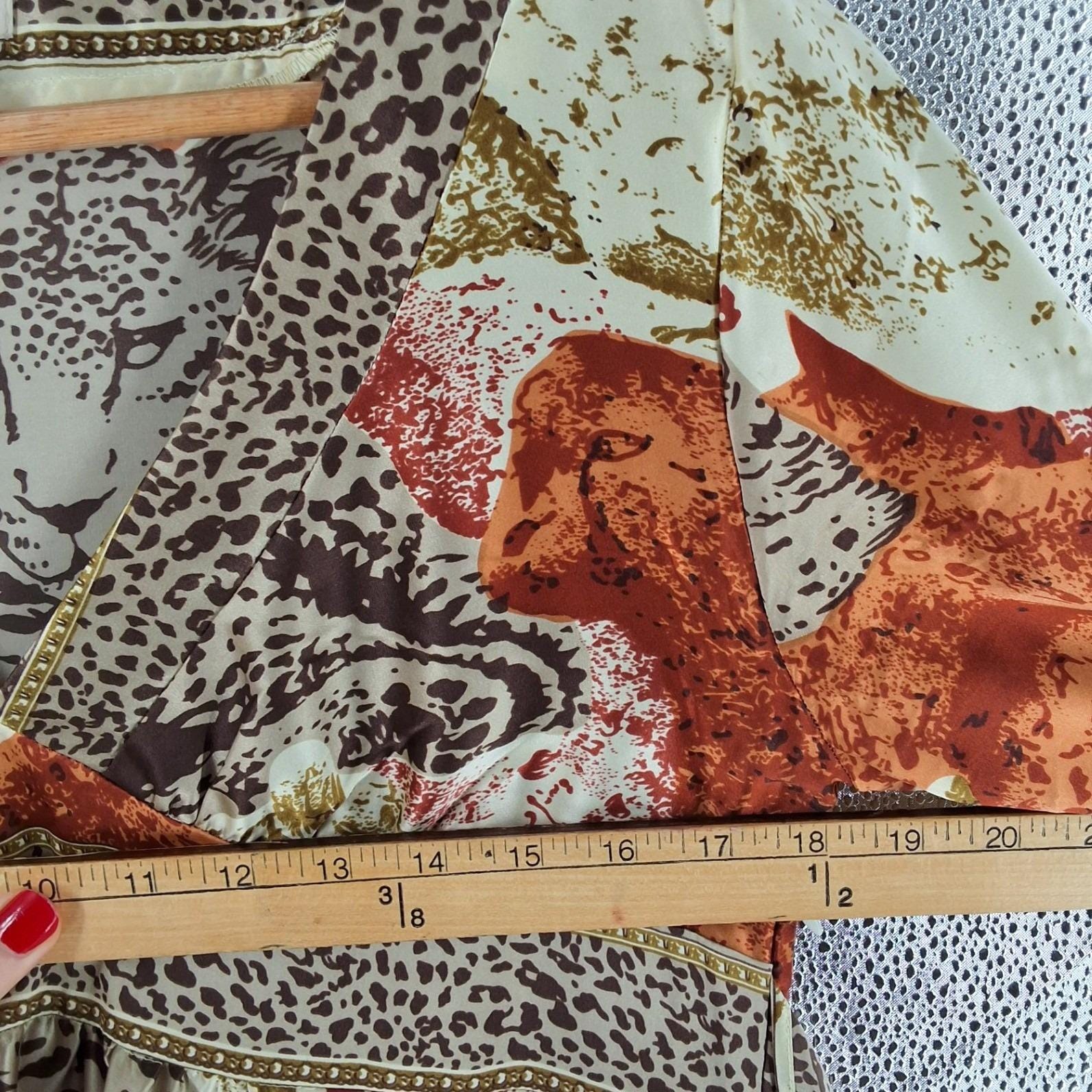 Karena P 100% Silk Animal Print Tunic Blouse V-Neck Empire Waist PS - View 3