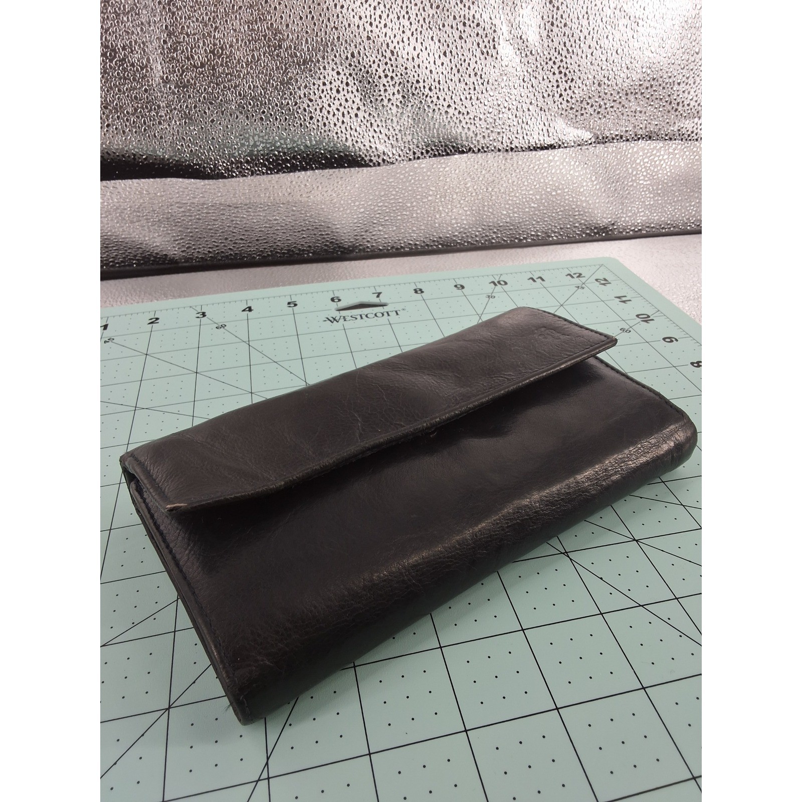 Classic Black Leather Bifold Wallet | Snap Closure | Card Slots
