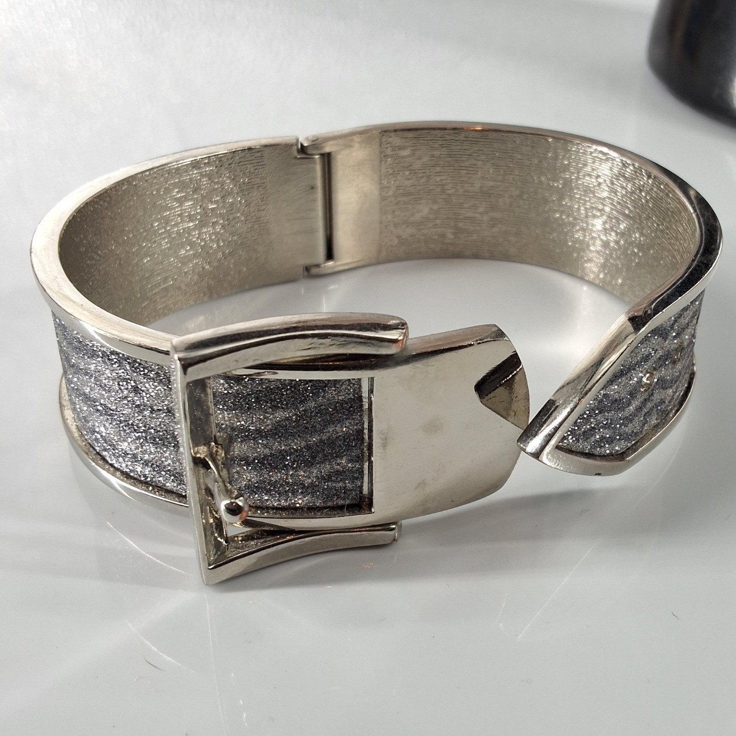 Silver Tone Zebra Print Glitter Belt Buckle Hinged Cuff Bracelet Statement Piece - View 8
