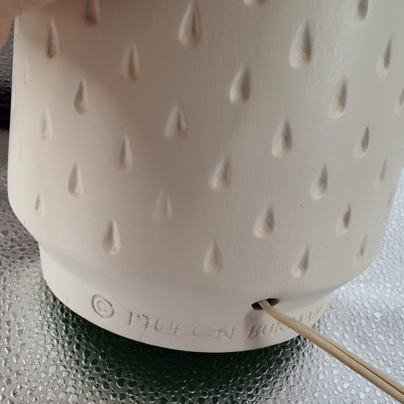 Vintage 1964 CN Burman Co White Ceramic Teardrop Table Lamps Pair MCM 28" - View 6