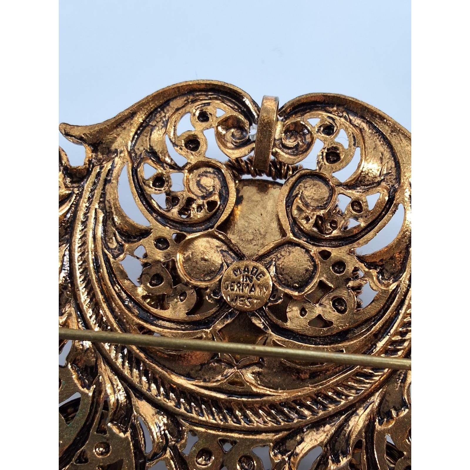 Vintage West Germany Gold Filigree Brooch Pendant Faux Tiger Eye Amber Ornate - View 5