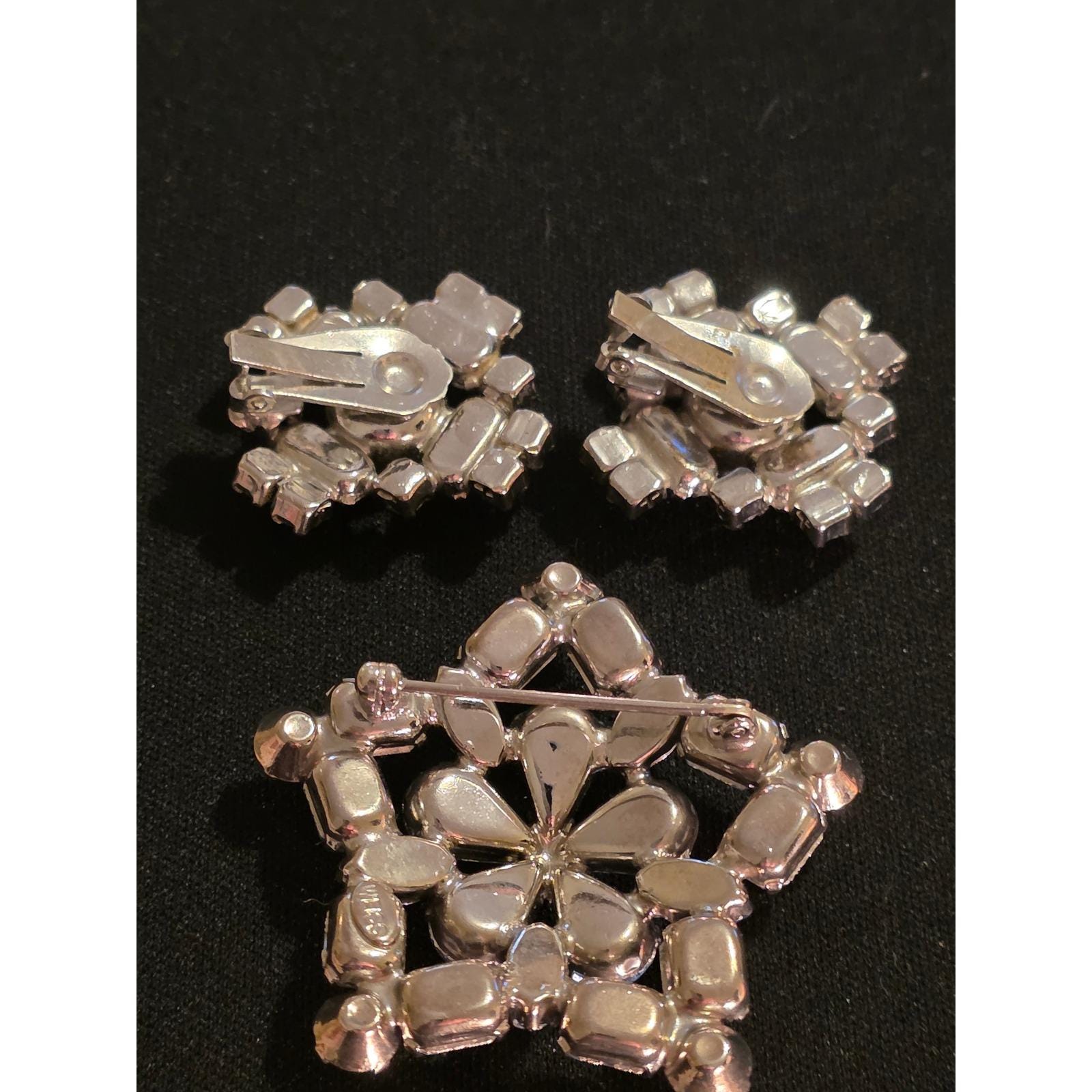 Vintage Weiss Blue Rhinestone Star Brooch & Earrings Signed