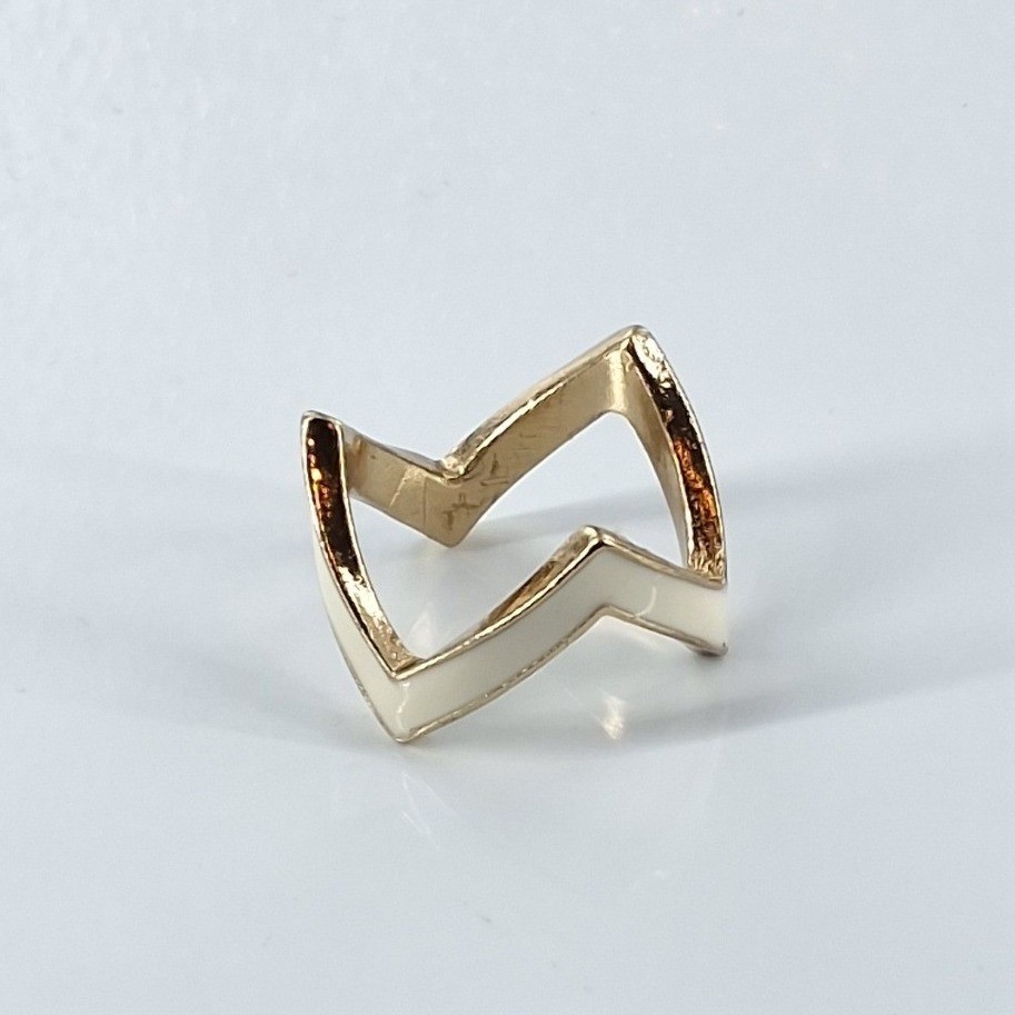 Gold Tone Chevron Zigzag Ring Cream Enamel Geometric Band Size 8 - View 4
