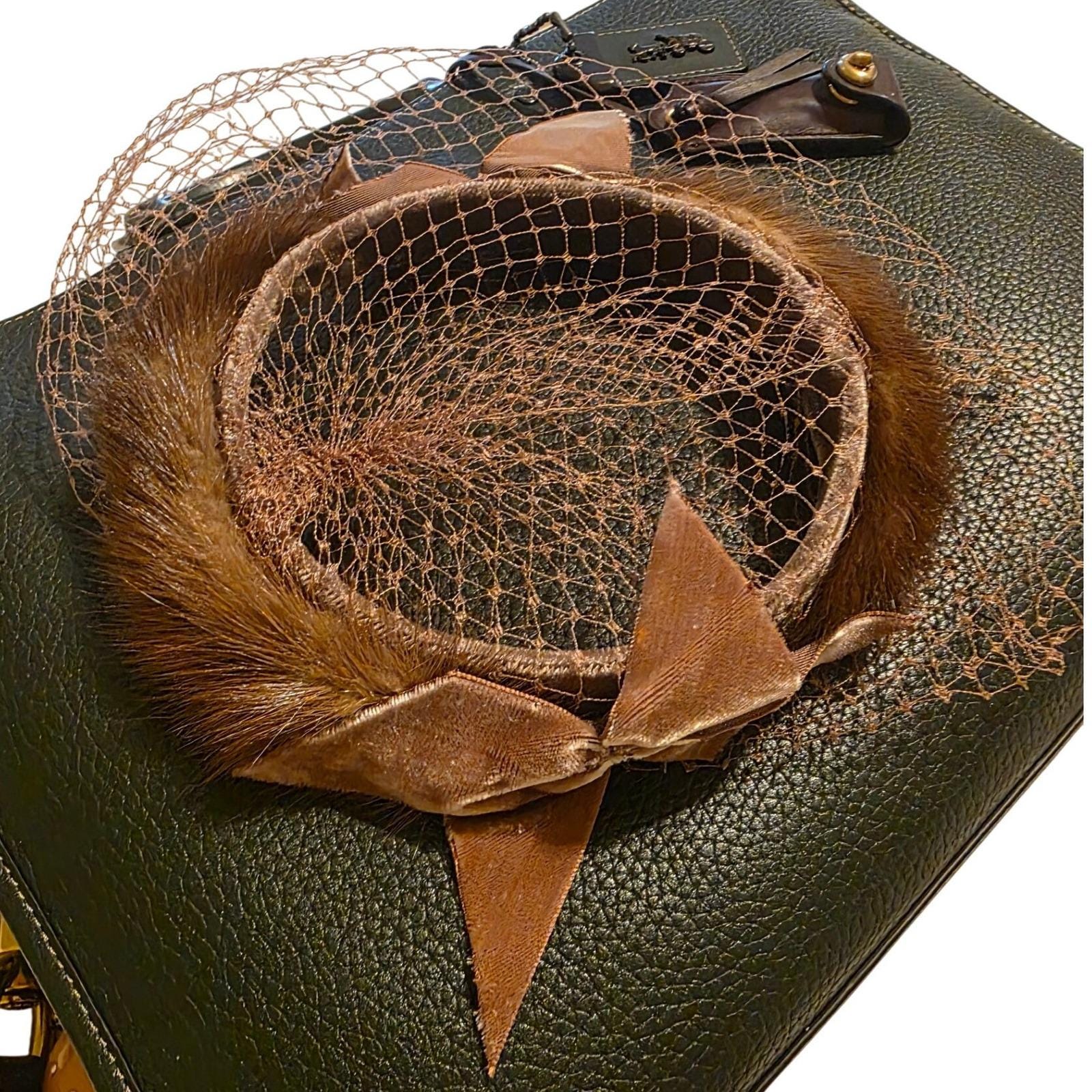 Vintage 1950s Mink Fur Halo Hat Birdcage Veil Velvet Bow Brown One Size