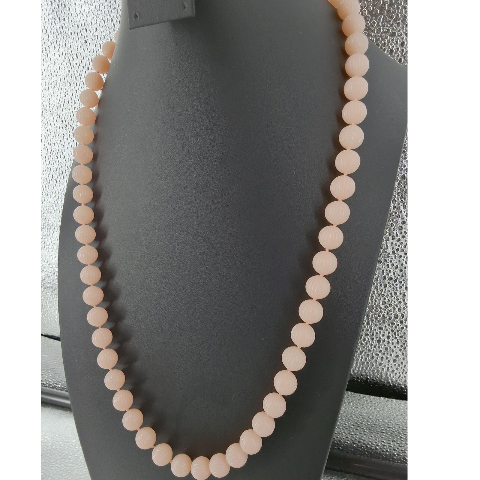 Vintage Trifari Peach Pink Fluted Melon Bead Necklace Gold Tone Spring Ring 28" - View 6