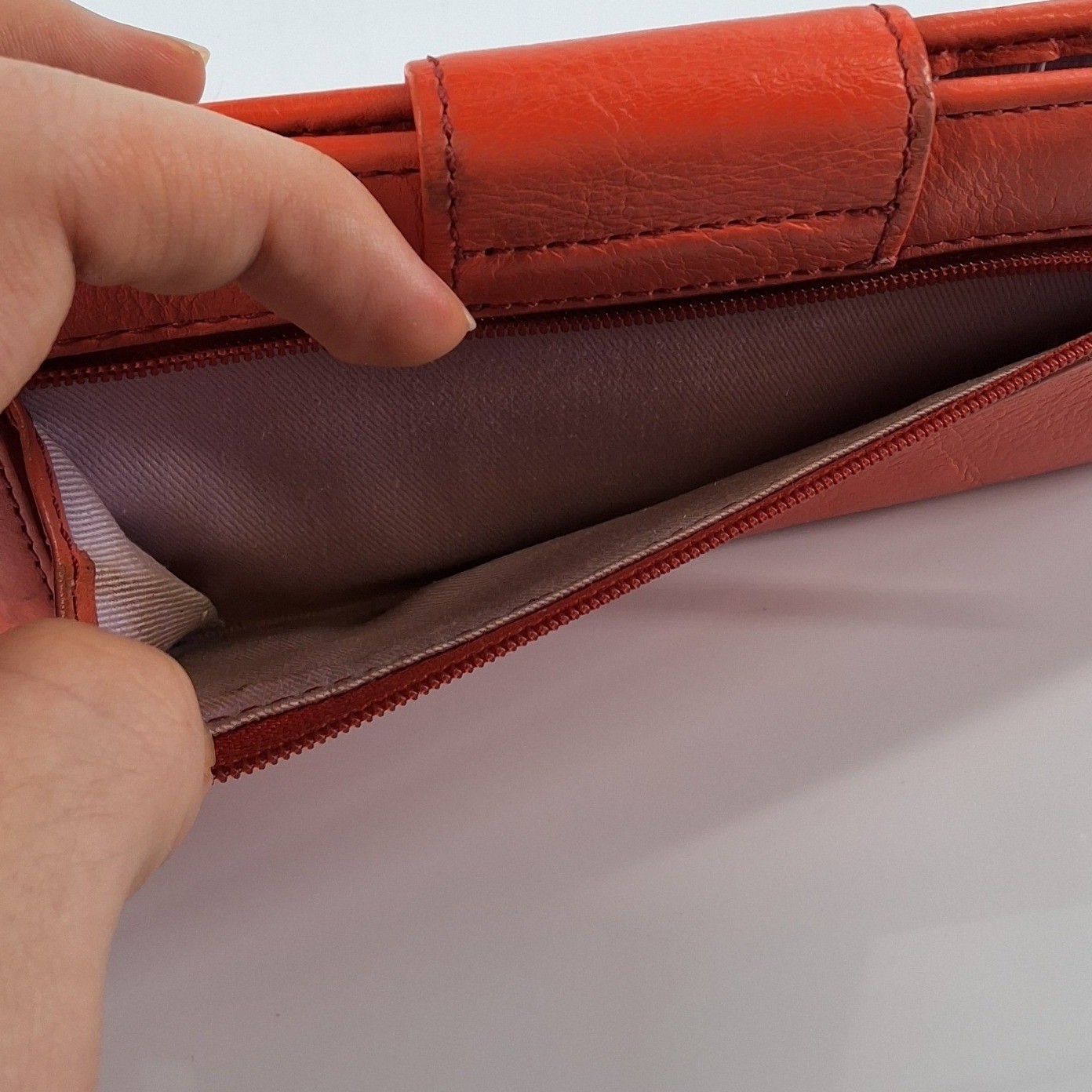 Fossil Sydney Tab Clutch Wallet Orange Leather Issue No 1954 Lavender - View 8
