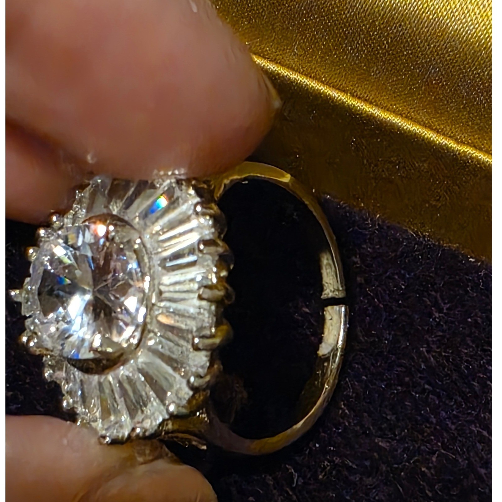 Vintage Art Deco Oval Cubic Zirconia Ballerina Halo Cocktail Ring Size 7 - View 14