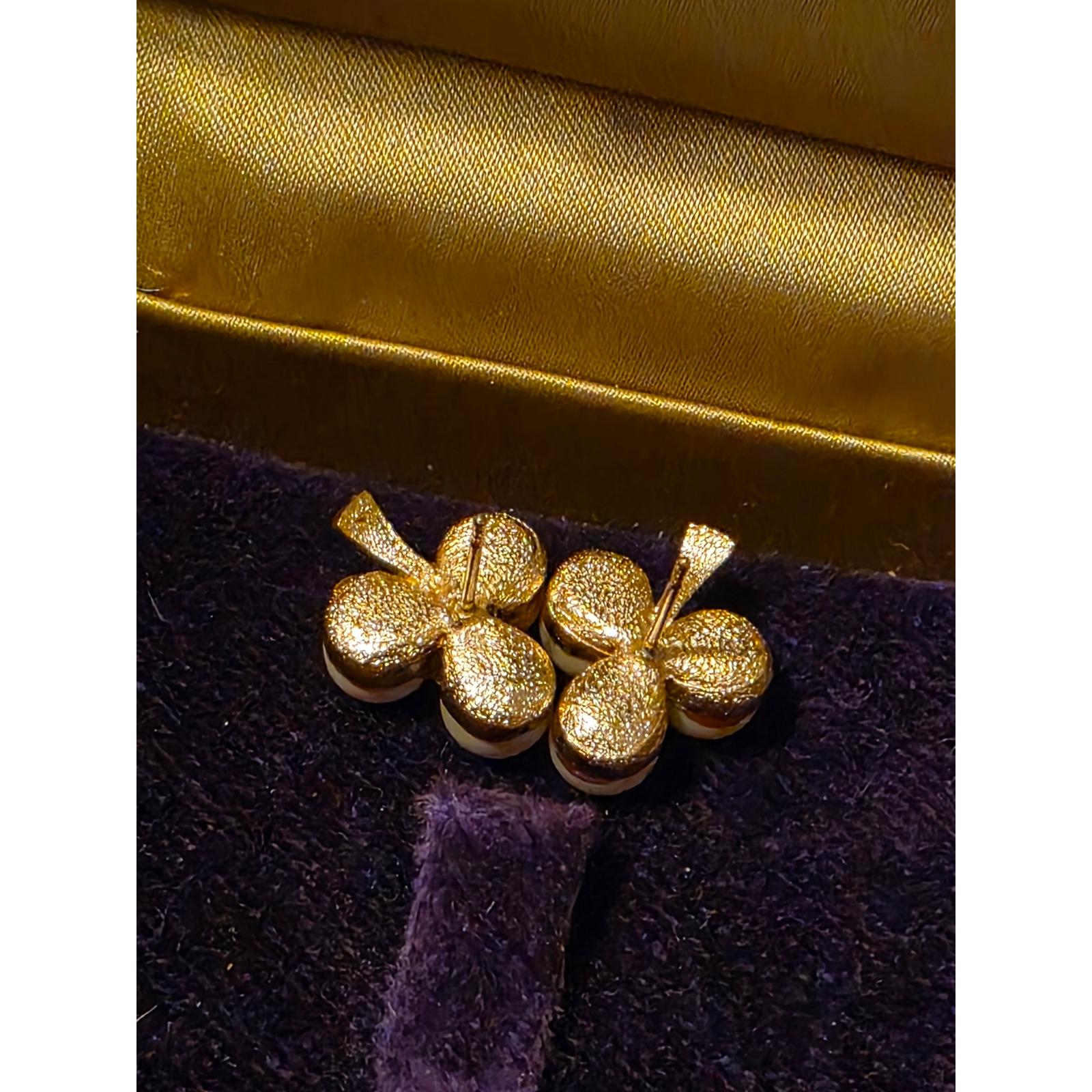Vintage Gold Tone Faux Pearl Cluster Stud Earrings Rhinestone Clover Shape - View 4