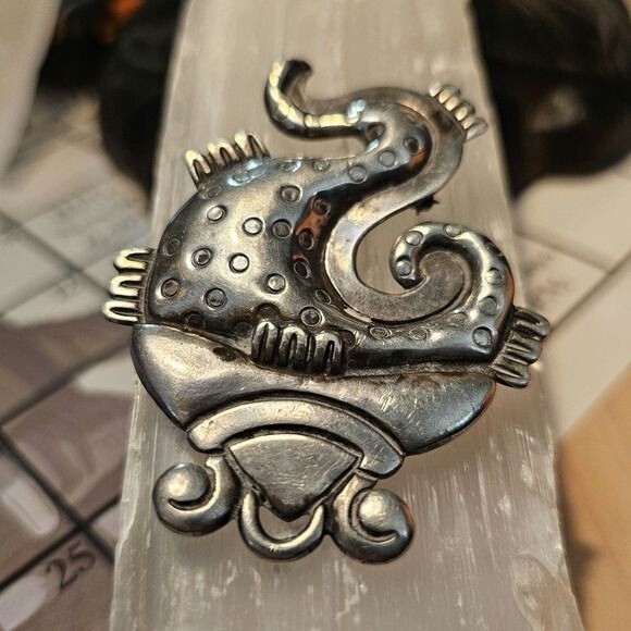 Vintage Héctor Aguilar Taxco 990 Silver Sea Creature Pendant Brooch - View 4