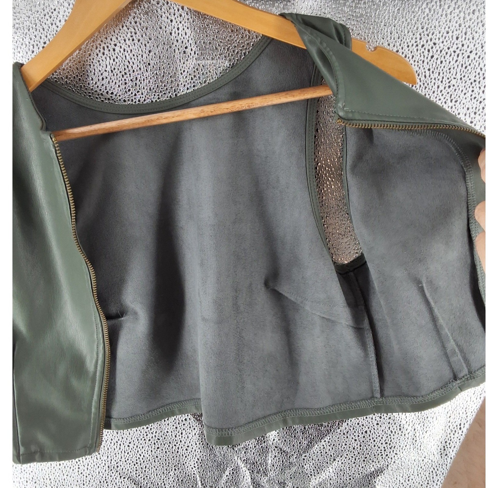 Kirious Olive Green Faux Leather Cropped Tank Top Back Zip Small - View 8