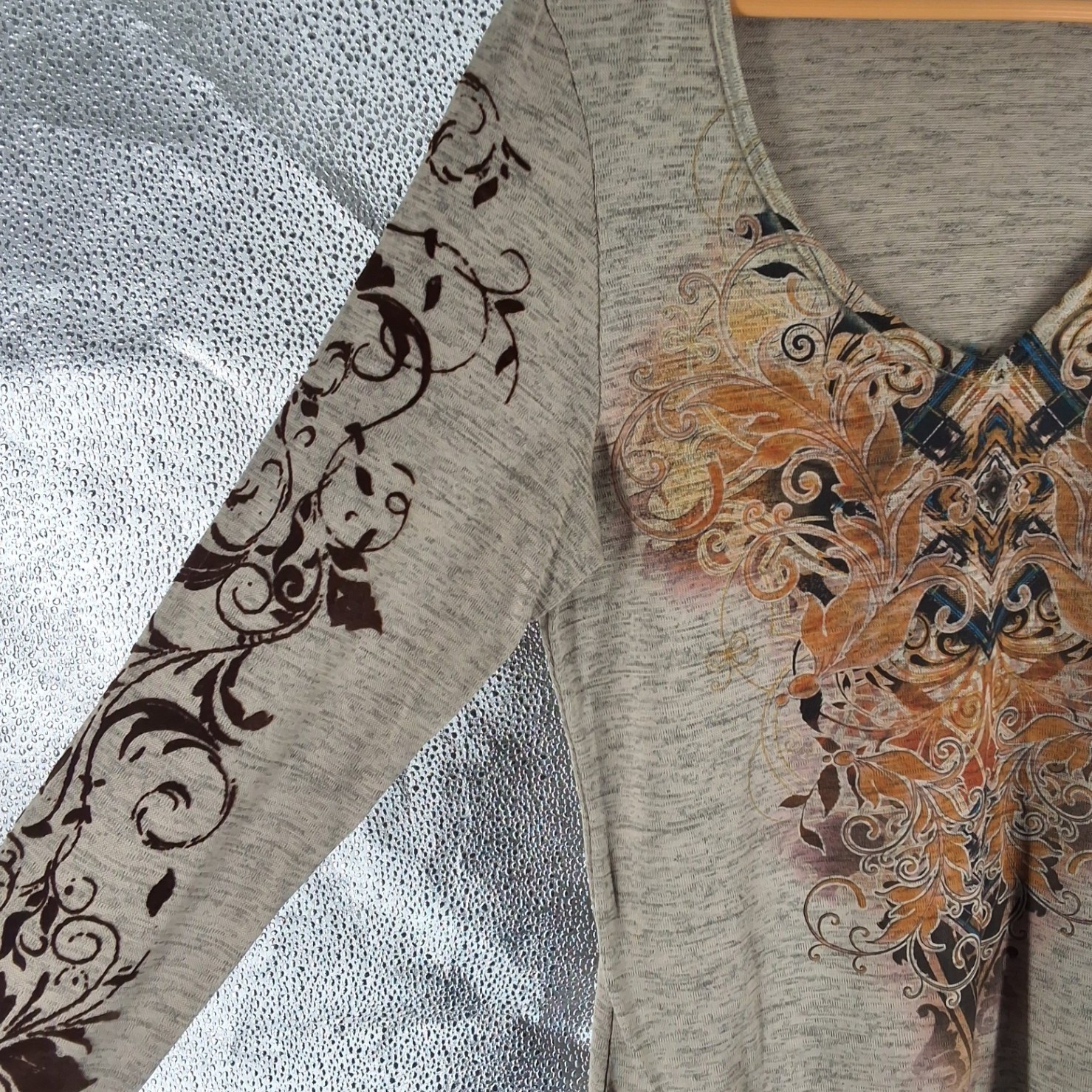One World Boho Scroll Graphic V-Neck Top Taupe Brown Med 7610C-38983 - View 4