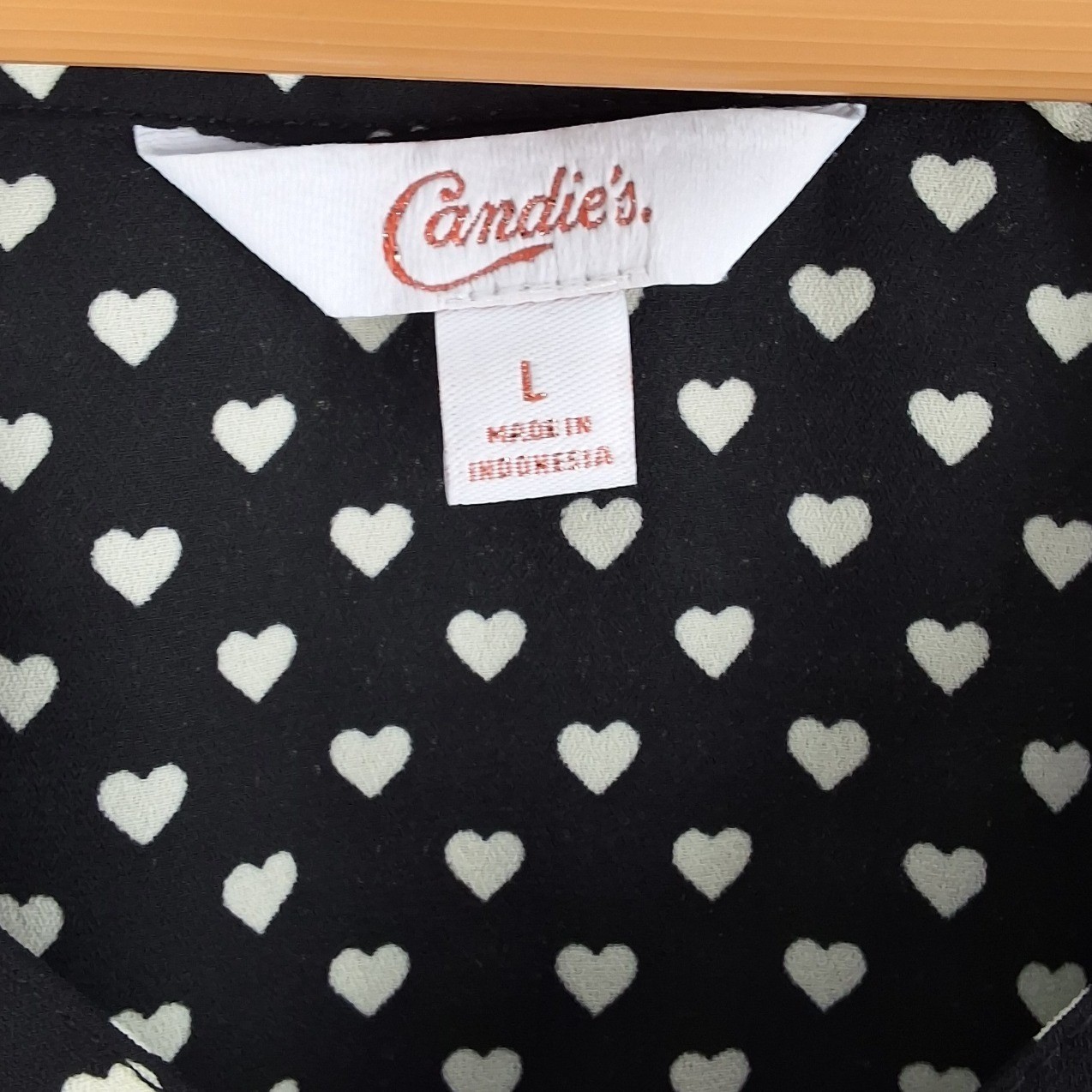 Candie's Heart Print Half Zip Blouse Black White Ladder Cutout Shoulder Large - View 4