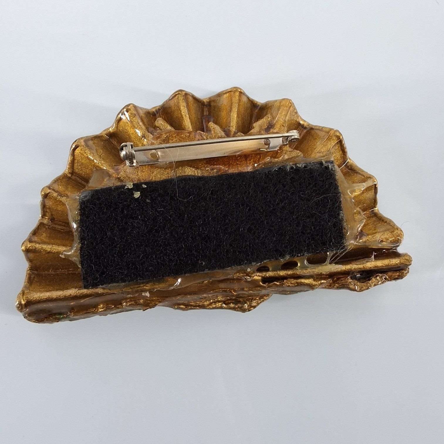 Vintage 1980s Art Deco Black Enamel Fan Brooch Gold Tone Statement Pin - View 6