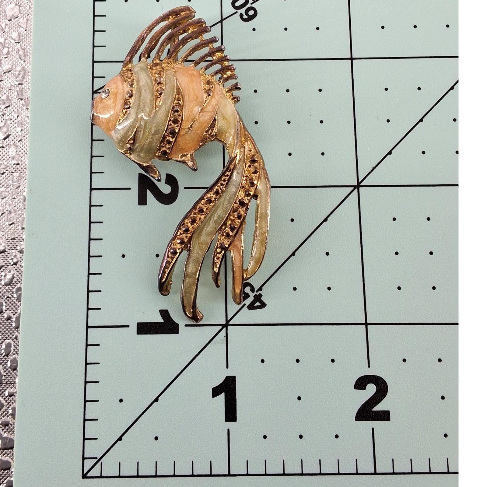 Vintage Gold Tone Enamel Rhinestone Goldfish Brooch Pendant Fish