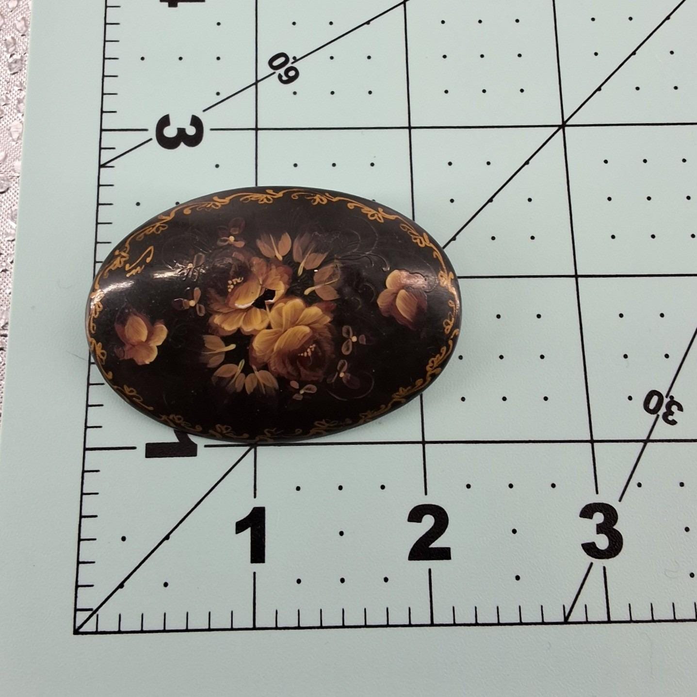 Vintage Russian Lacquer Brooch Hand Painted Black Gold Floral Oval Pin - View 3