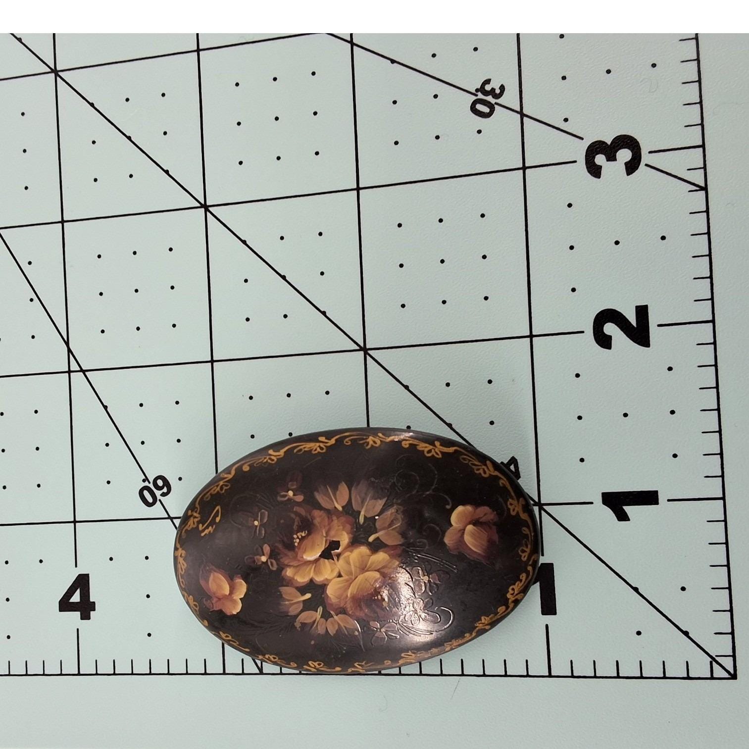 Vintage Russian Lacquer Brooch Hand Painted Black Gold Floral Oval Pin - View 4