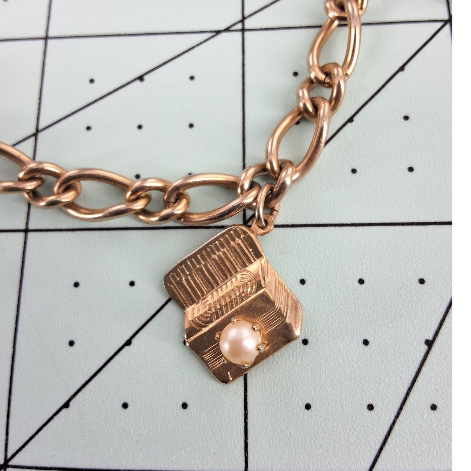 Vintage STAR Musical Instrument Charm Bracelet Gold Tone Faux Pearl - View 4