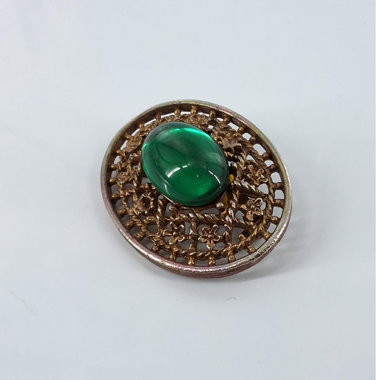 Vintage 1960s Gold Tone Green Cabochon Filigree Oval Brooch Pin 1.5" - View 5