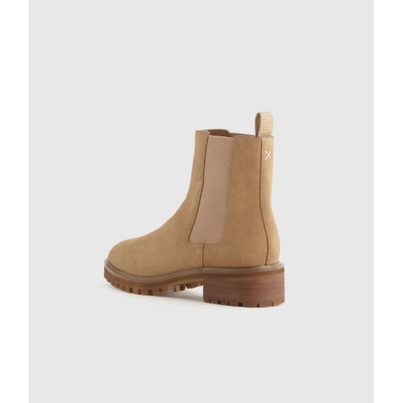 Quince Italian Suede Lug Sole Chelsea Boot Tan Beige Ortholite Womens Size 9 - View 4