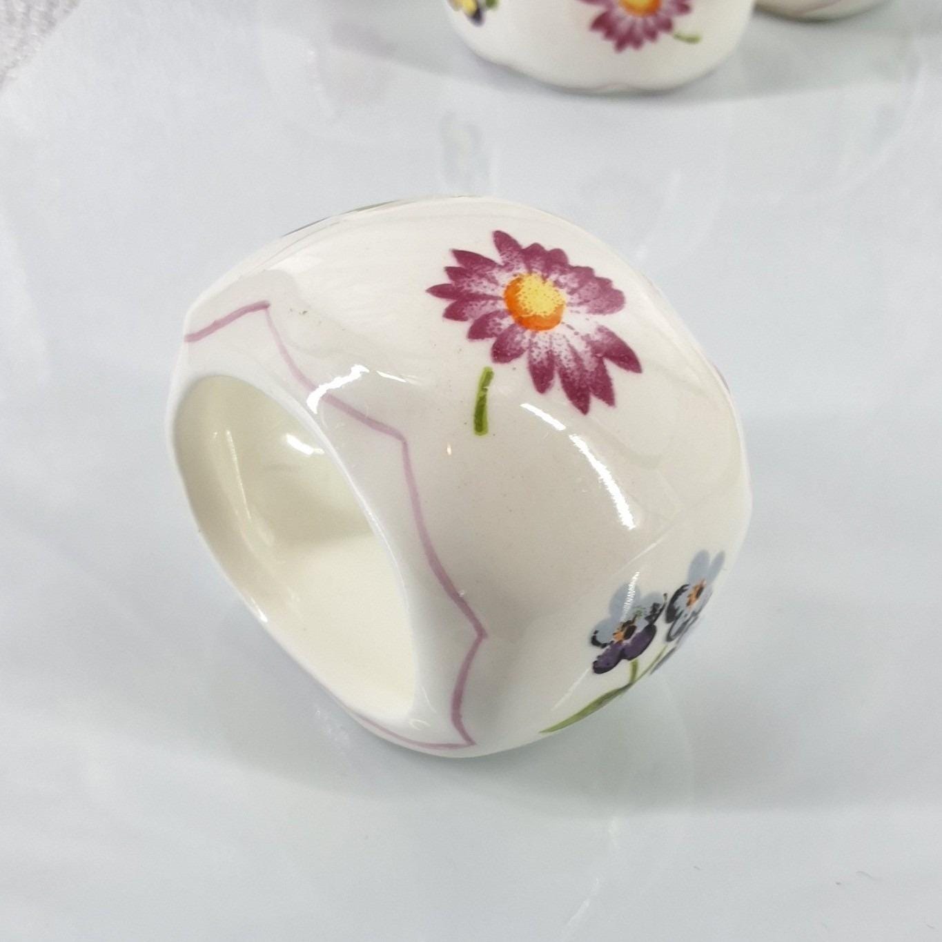 Vintage 1986 Pia Bone China Napkin Rings Set of 4 Floral with Display Tray - View 4