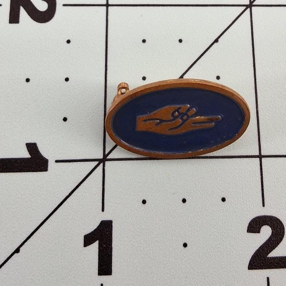 Vintage Girl Scouts GSA Three Finger Salute Pin Blue Gold Enamel