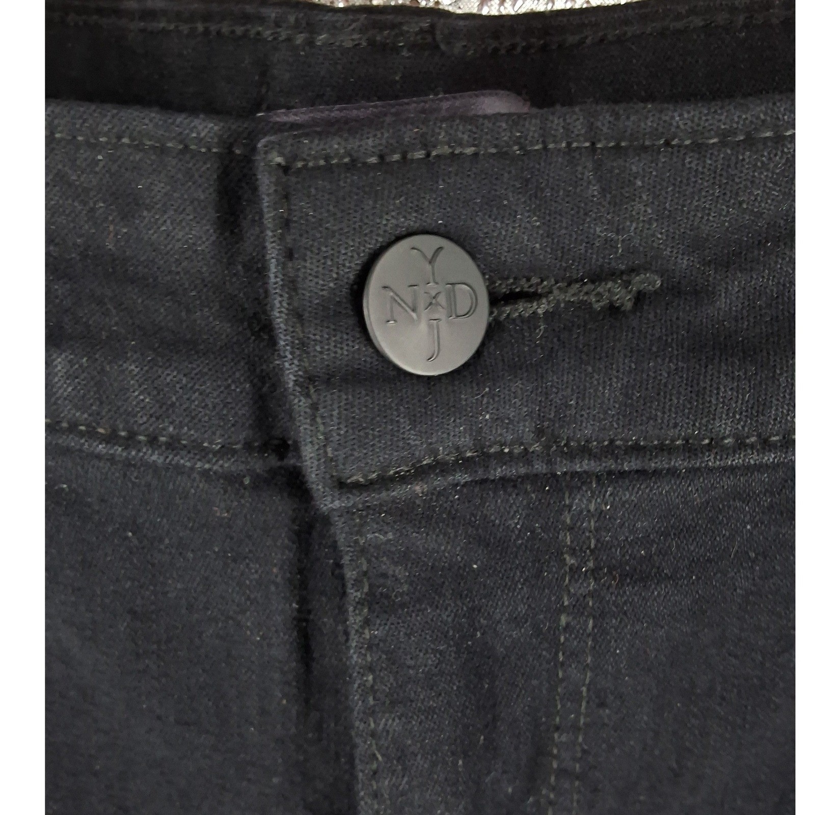 NYDJ Marilyn Straight Jeans Black Embroidered Pockets Lift Tuck Tech Size 10 - View 3