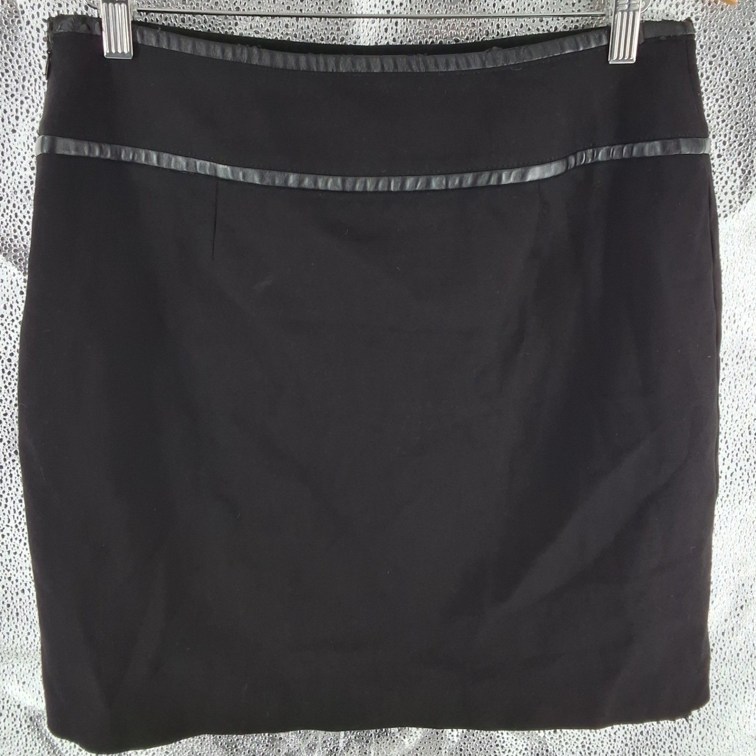 WHBM Black Faux Leather Trim Wrap Mini Skirt Size 6 Ponte Stretch