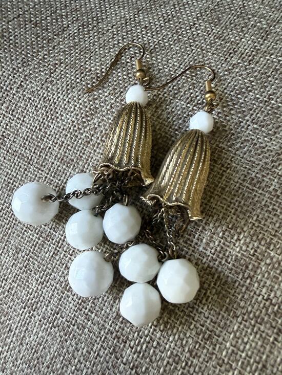Vintage Gold Tone Faux Pearl Teardrop Earrings Wave Dangle Bridal‎ Post 1.25" - View 20