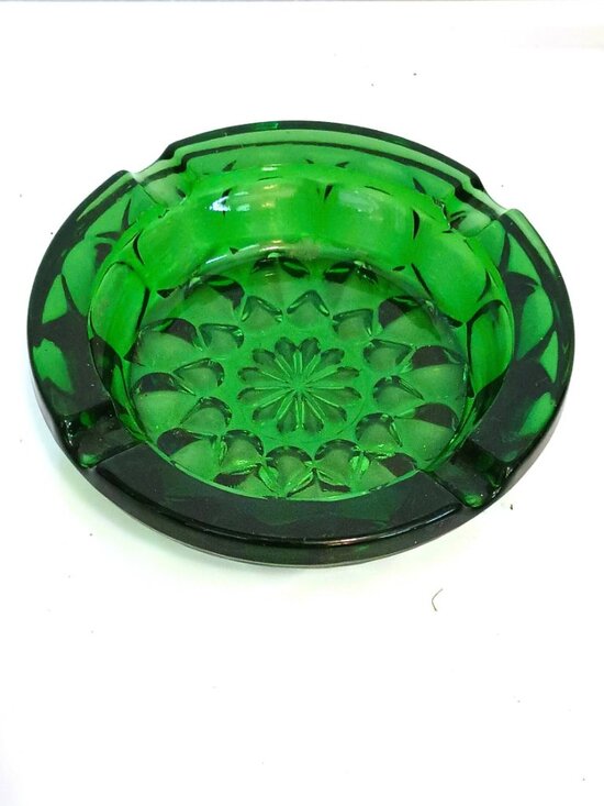 Vintage Anchor Hocking Avocado Green Starburst Ruffled Glass Bowl 4.5" - View 16