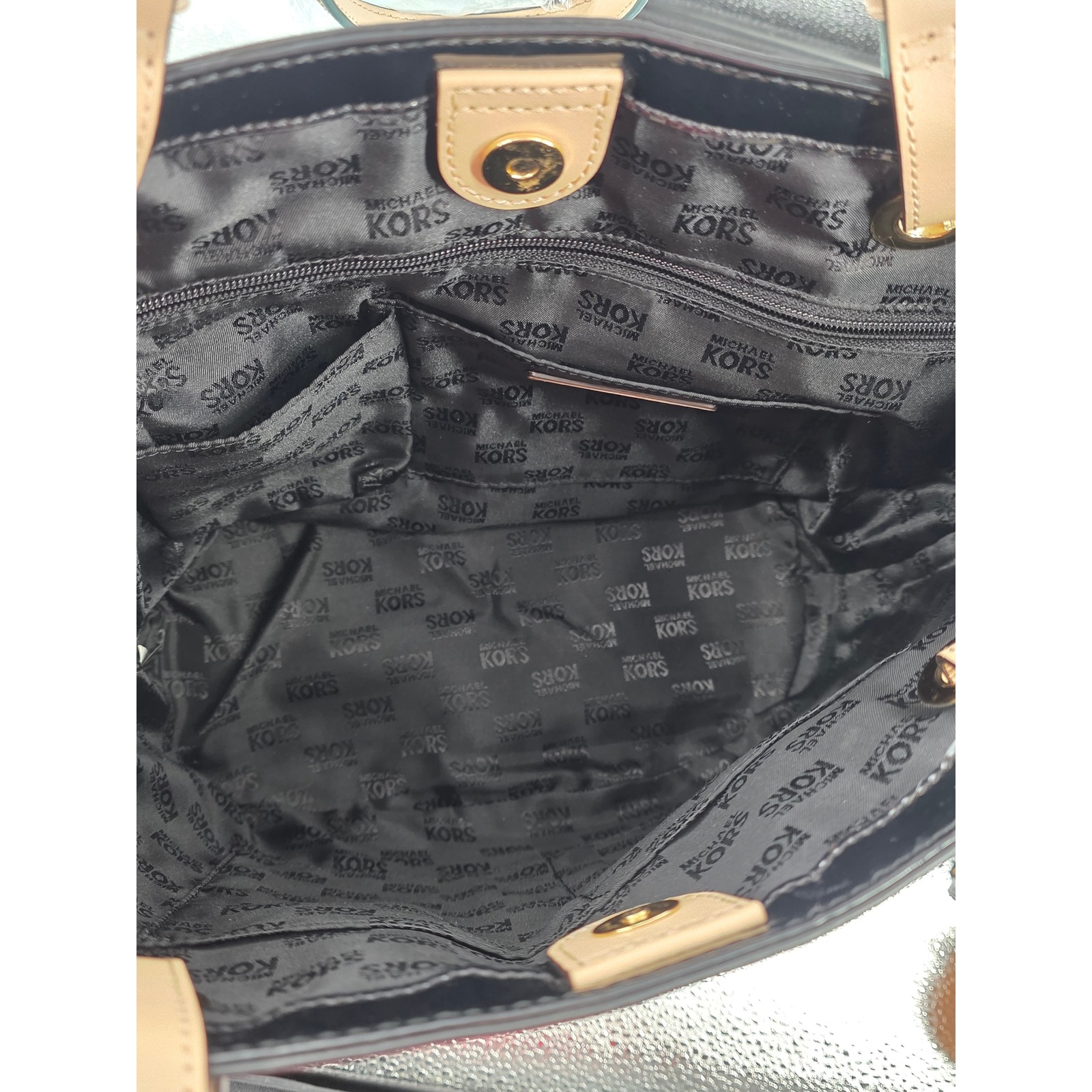 Michael Kors MK Black Patent Leather Tote Shoulder Bag Medium EUC!‎ - View 12