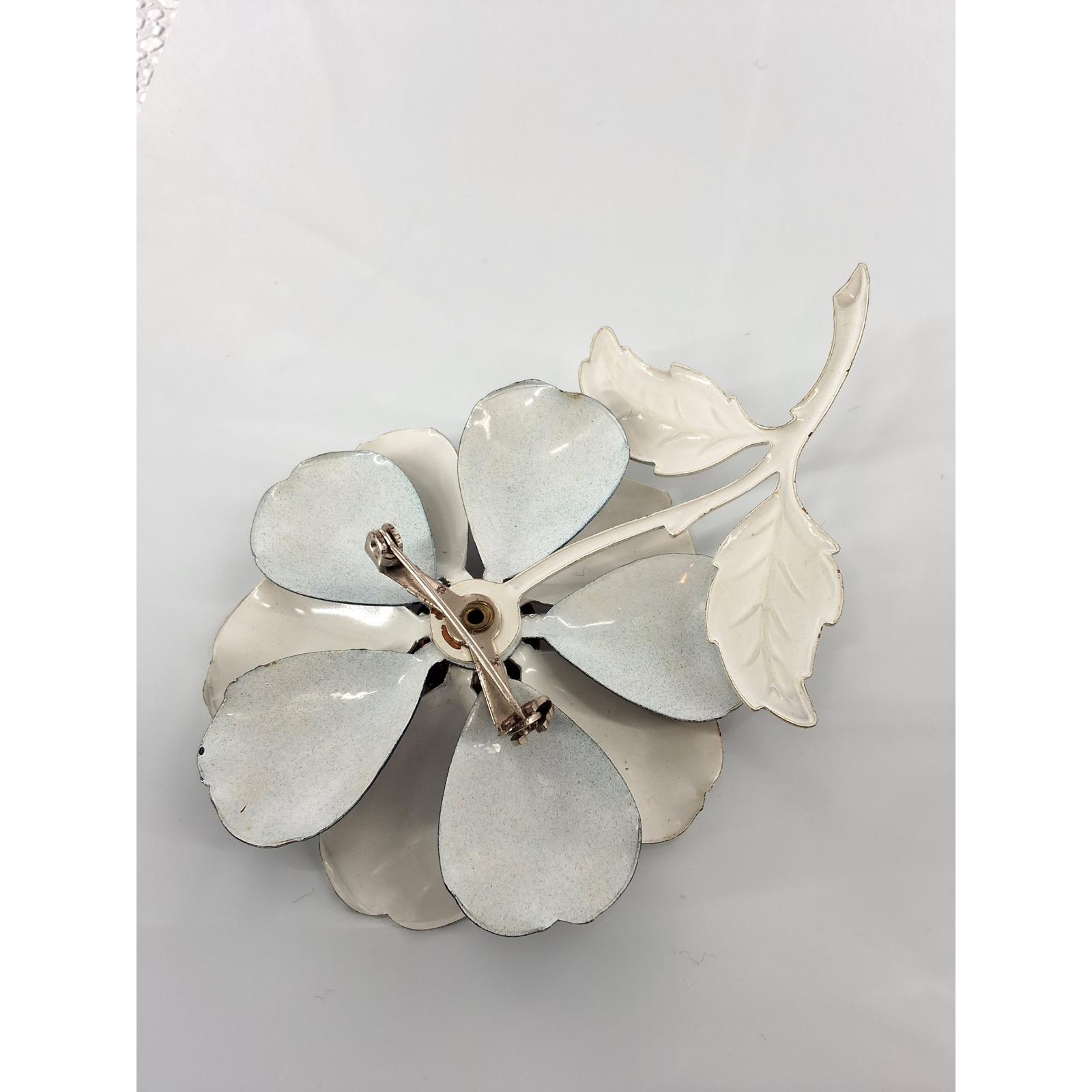 Vintage 60s Mod Enamel Flower Brooch White Black Red Retro Floral Pin 4" - View 5
