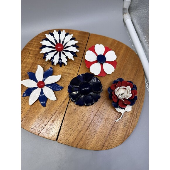 Vintage 60s Mod Enamel Flower Brooch White Black Red Retro Floral Pin 4" - View 21