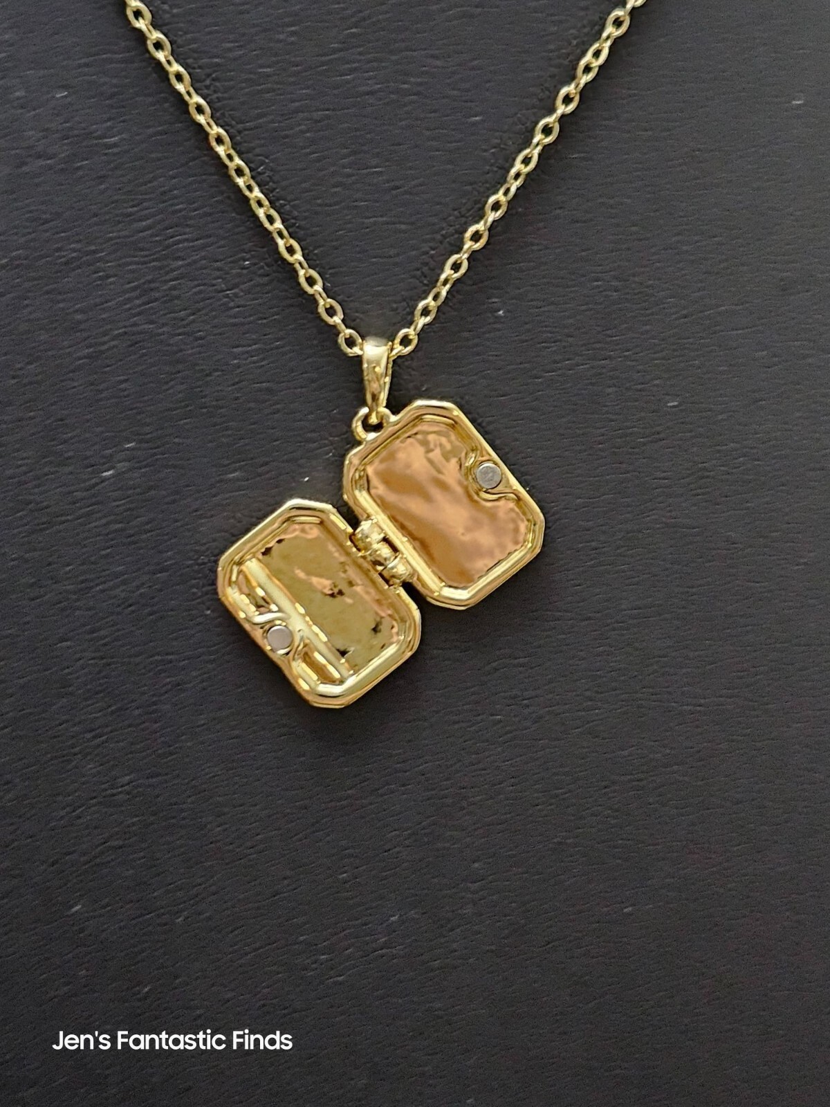Gold Greenwich‎ Locket Necklace With Chain New - View 4