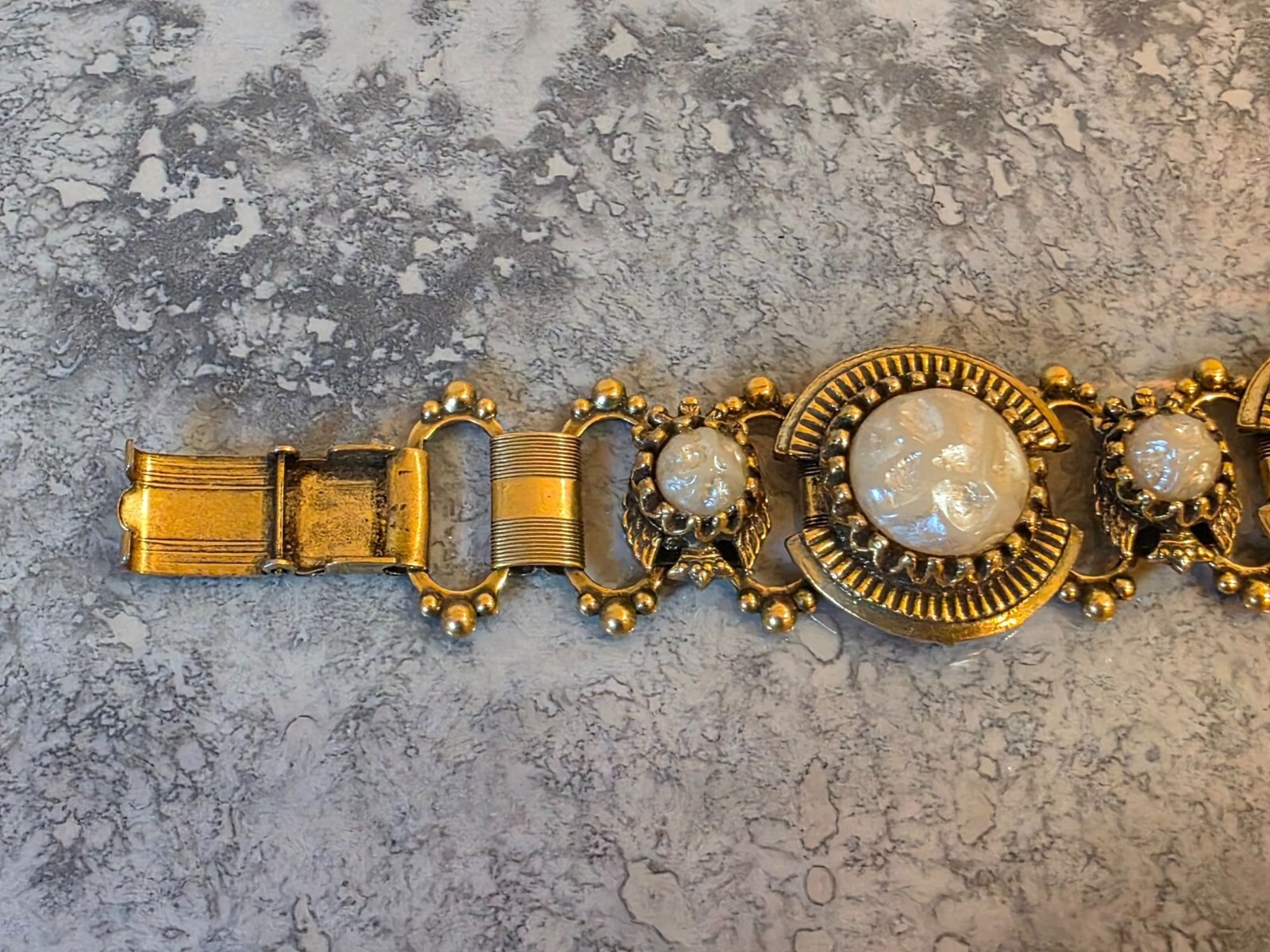 Antique Book Chain Bracelet With‎ Faux Pearl Accents - View 4