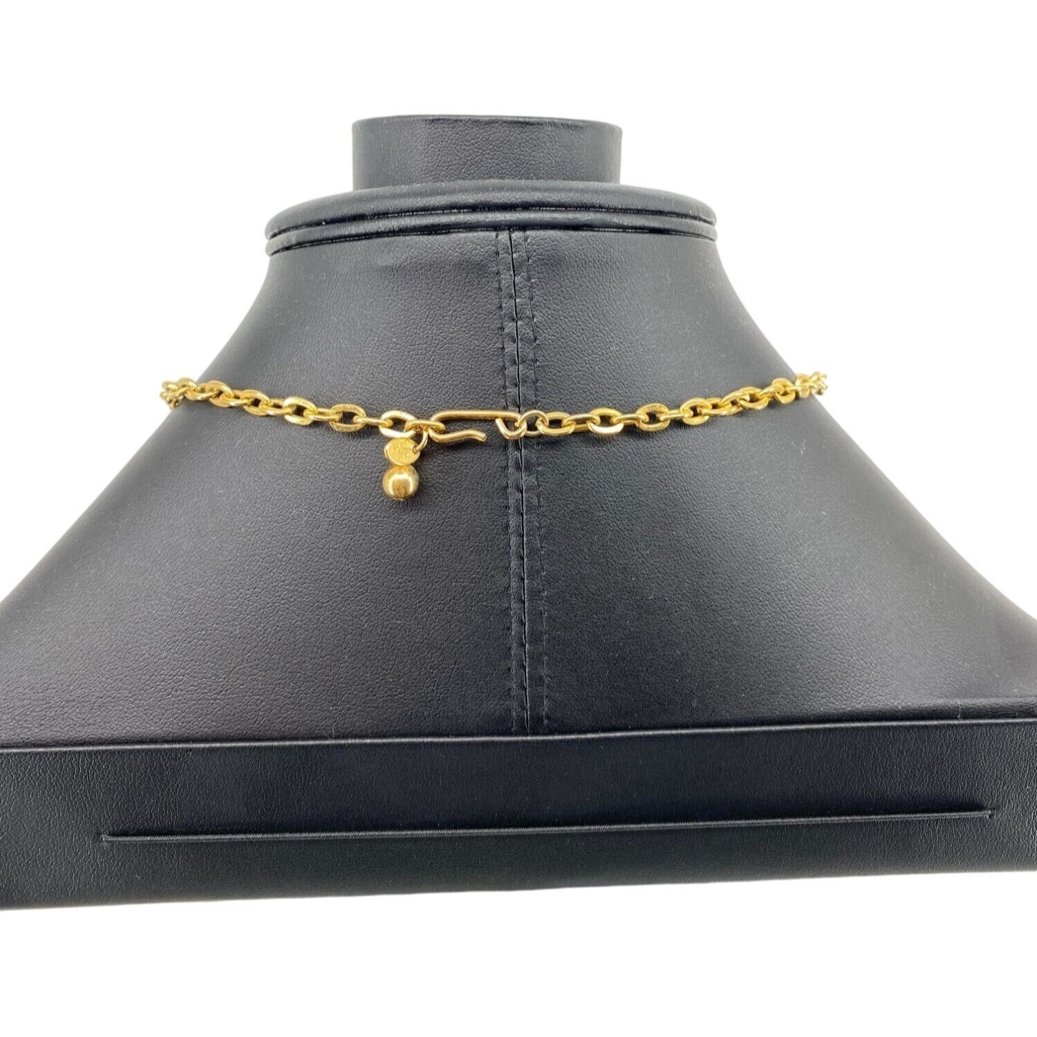 Celebrate New‎ York Gold Tone Chain Necklace 18 Inches Adjustable Length Elegant - View 4