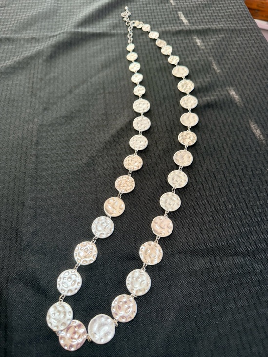 Celebrate New‎ York Gold Tone Chain Necklace 18 Inches Adjustable Length Elegant - View 17