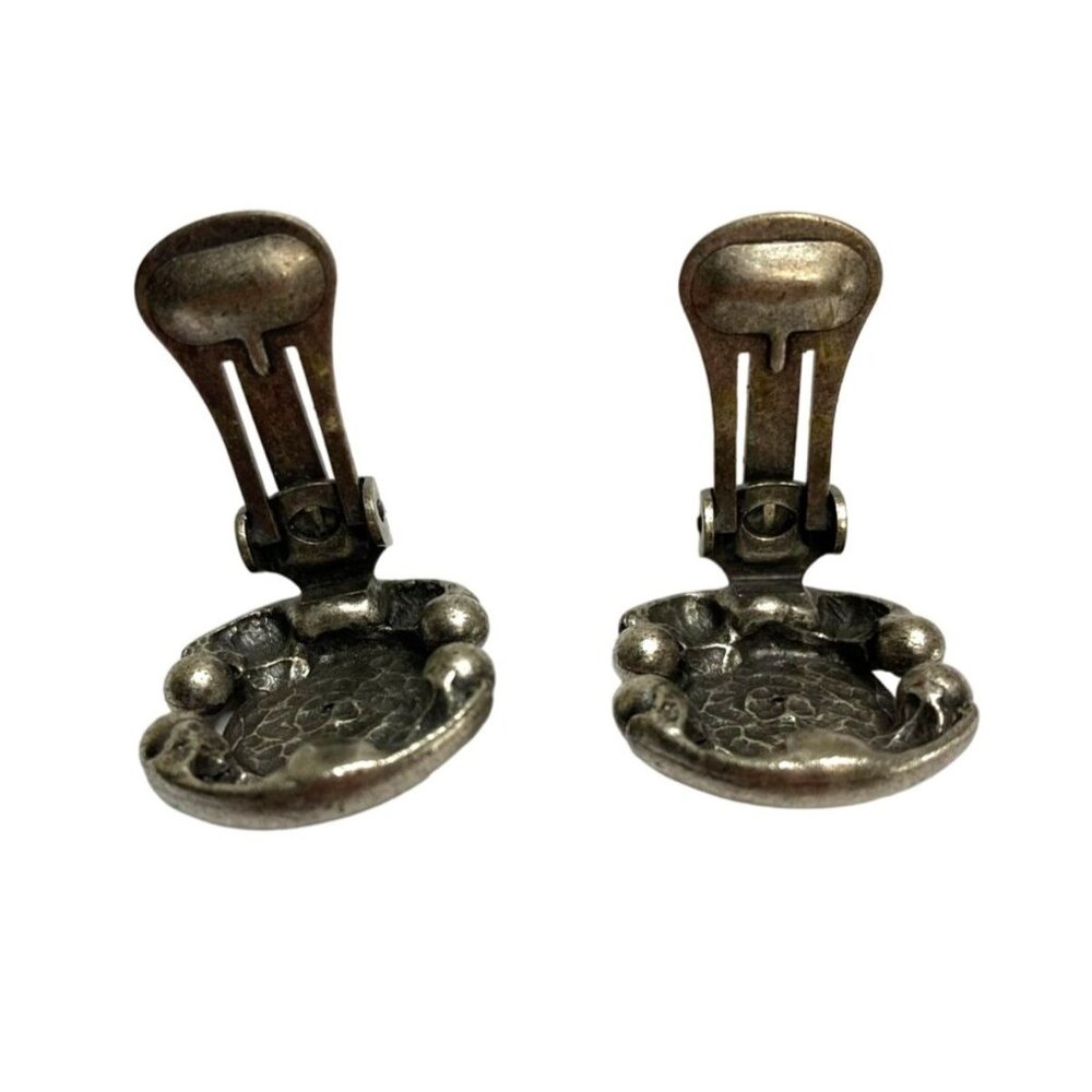 Vintage Brutalist Metal &‎ Black Cabochon Clip Earrings