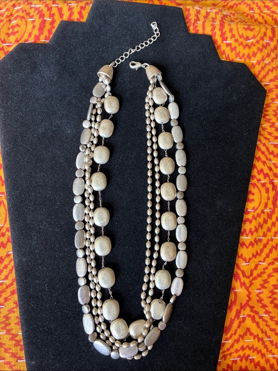 Liz Claiborne Silver Tone Faux Pearl Station Necklace Adjustable 16-19" - View 6