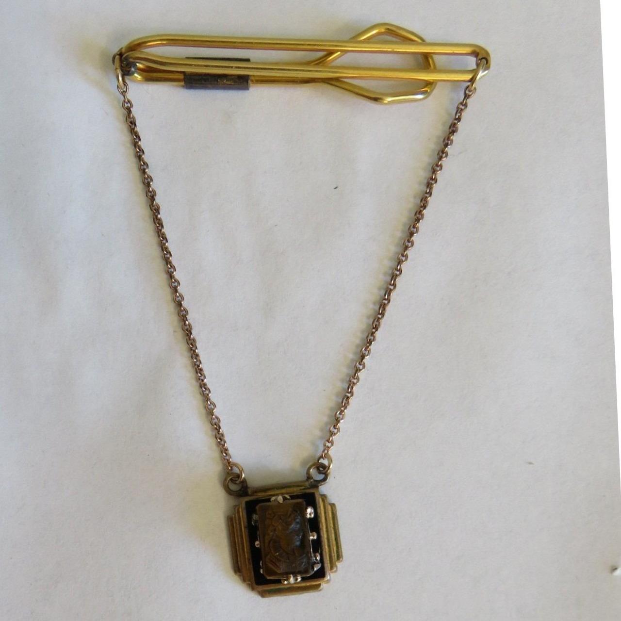 Johannes Hanias NGA Vintage Gold Tone Floral Cross Pendant National Gallery - View 7