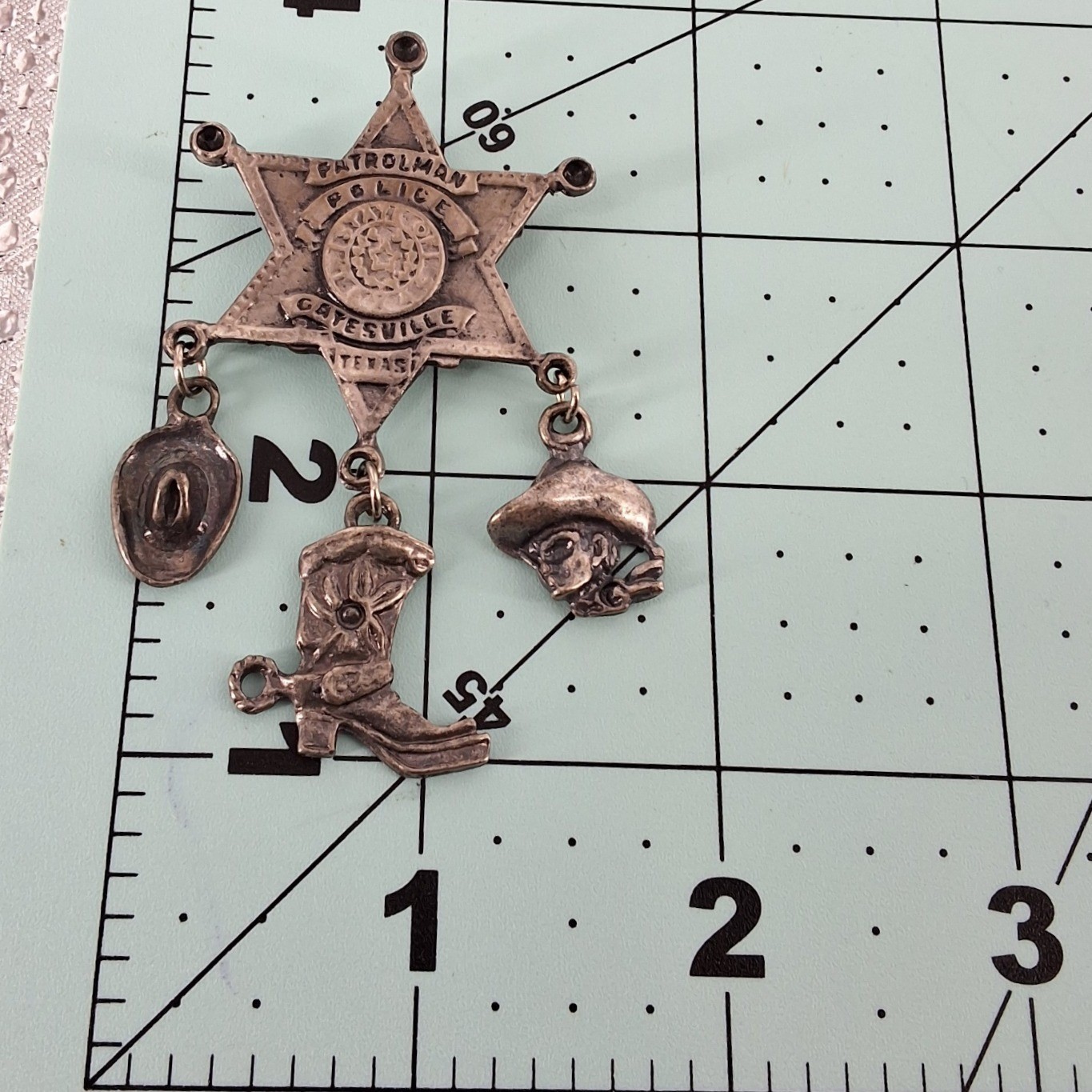 Vintage JJ Jonette Patrolman Police Texas Star Badge Brooch Western Charms - View 3