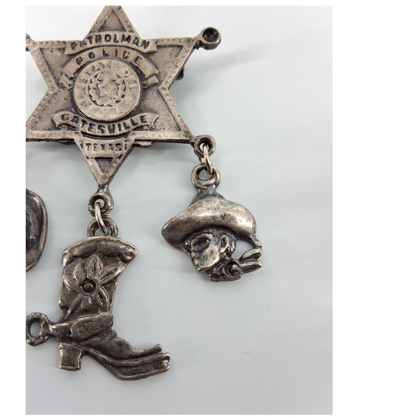 Vintage JJ Jonette Patrolman Police Texas Star Badge Brooch Western Charms - View 6