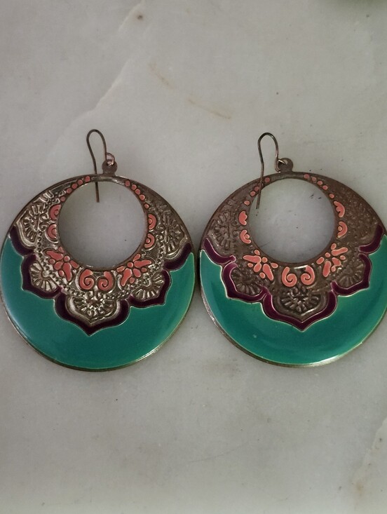 Silver Tone Turquoise Blue Howlite Stone Sunburst Medallion Boho Drop Earrings - View 19