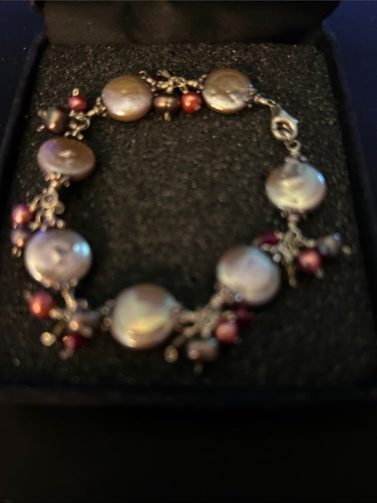 Lustrous Lavender Grey Freshwater Pearl Stretch Beaded Bracelet - View 17