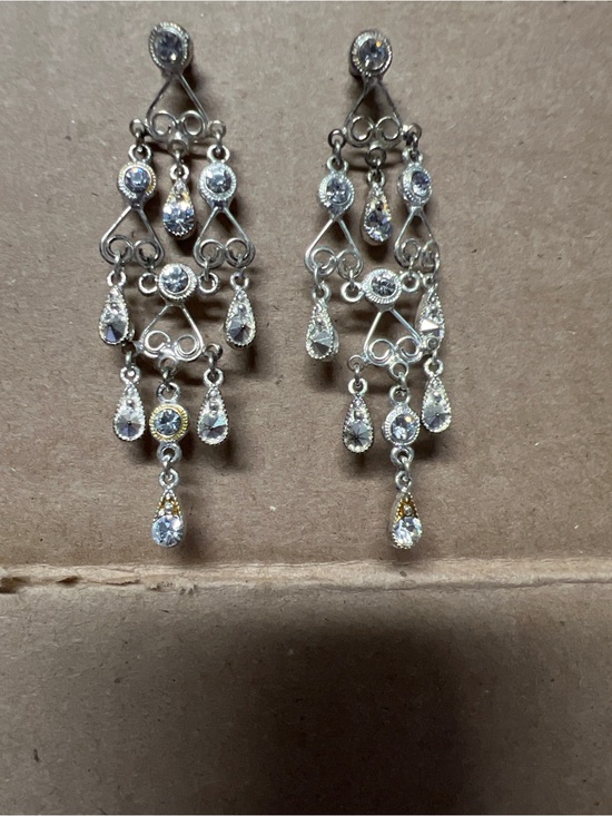 Vintage Style Clear Faceted Glass Blue Crystal Drop Earrings Silver Tone Hooks - View 8