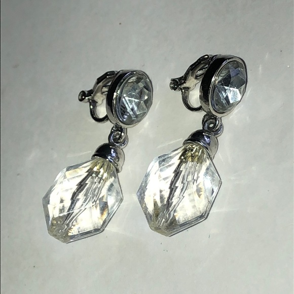 Vintage Style Clear Faceted Glass Blue Crystal Drop Earrings Silver Tone Hooks - View 10