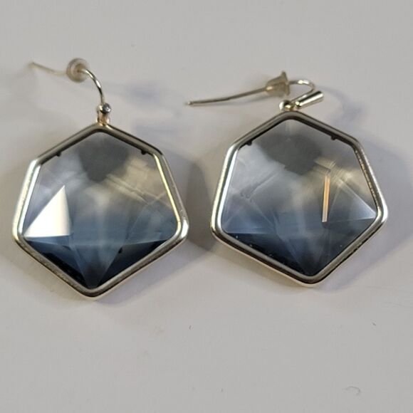 Vintage Style Clear Faceted Glass Blue Crystal Drop Earrings Silver Tone Hooks - View 19