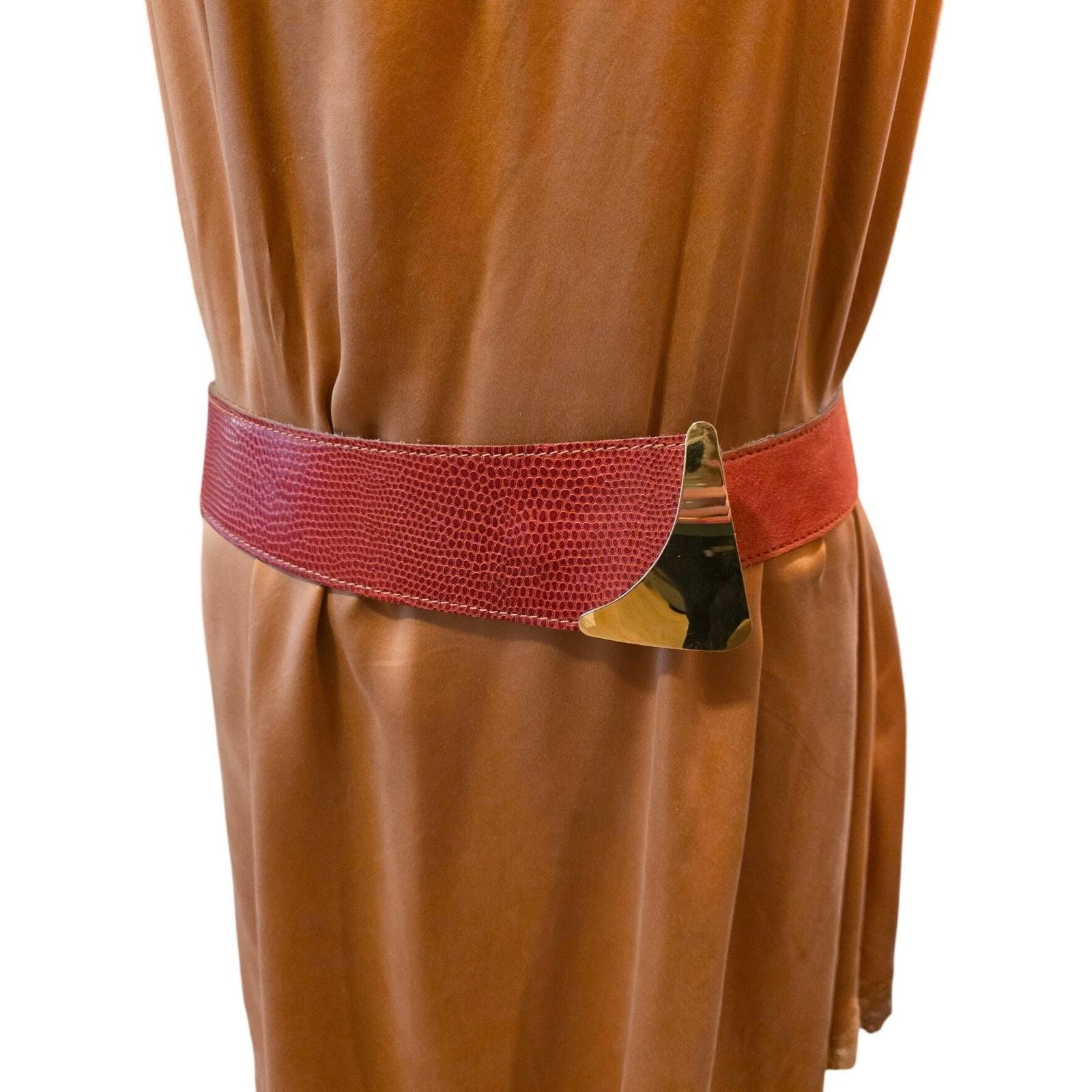 Carlson Vintage Red Leather Lizard Embossed Suede Belt Gold Modernist Buckle L